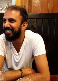 Manoj Varsani